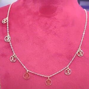 ❤️SOLD❤️21k Saudi gold 16-18 inc.